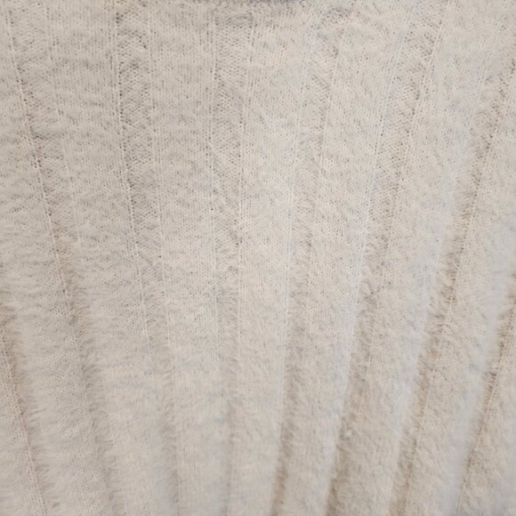 LA Hearts Montana Sweater from PacSun, Size S, EUC - Picture 3 of 6